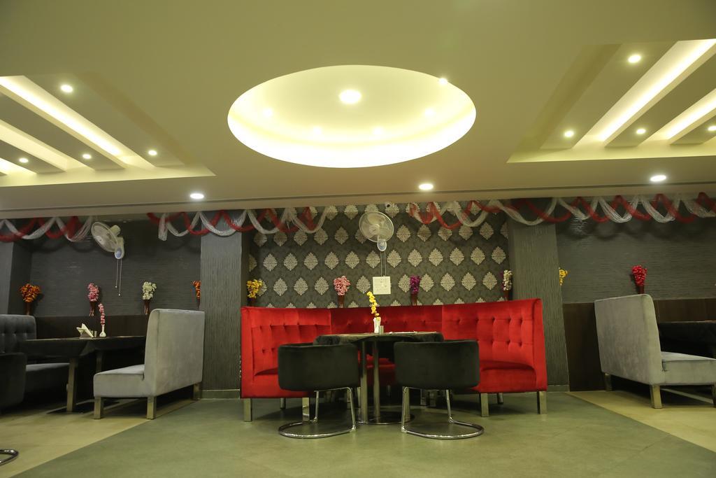 Hotel Sv Kashipur Exterior photo